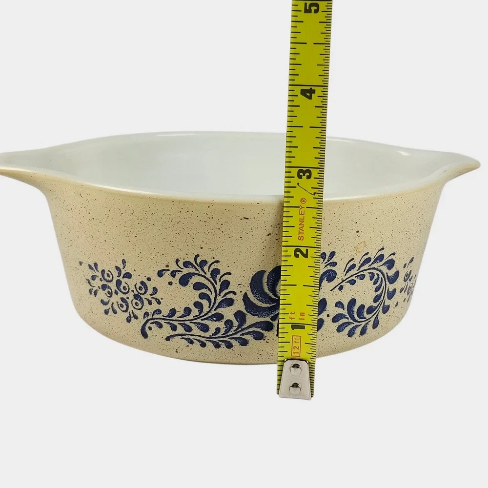 Vintage Pyrex Homestead Cinderella Bowl‎ 1.5 PT Tan Blue Floral #472 Ovenware